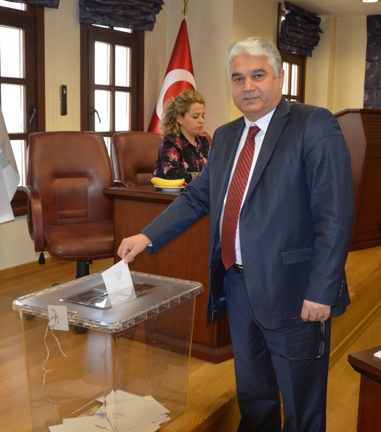 RESUL OKUMU� YEN�DEN MECL�S BA�KANLI�INA